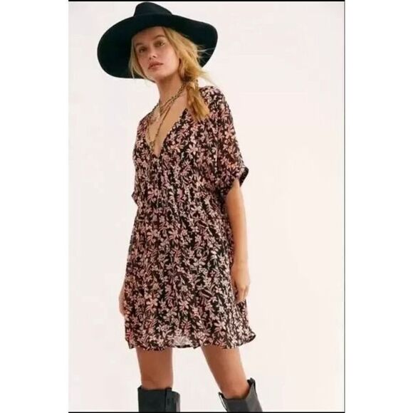 Free People Dresses & Skirts - Free People Sun‎ Up Floral Shift Lined Mini Dress Small